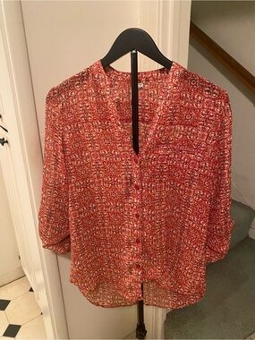 Kut from the Kloth Red Printed Button-Front Blouse, size M